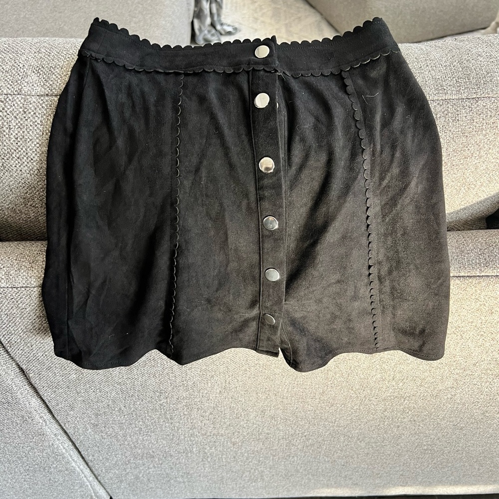 FRANCESCA’s SUEDE SKIRT